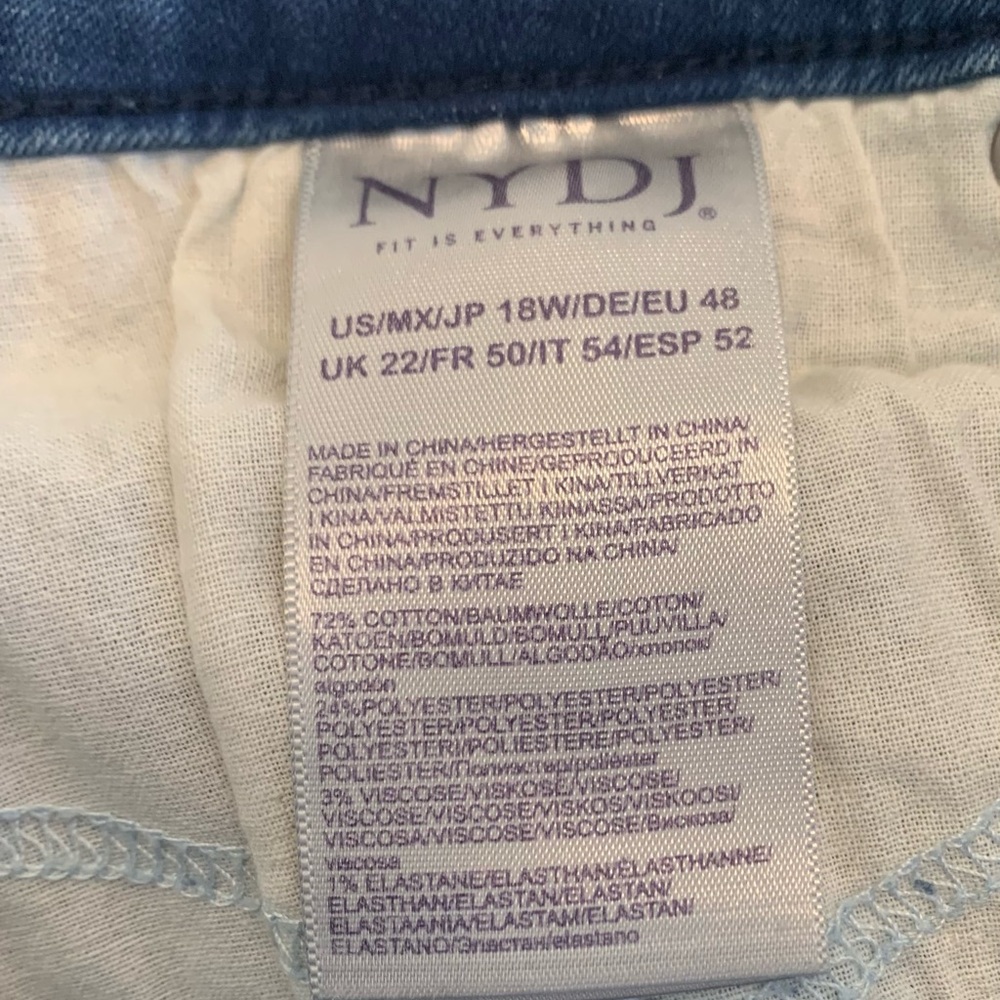 NYDJ Sheri Slim Double Button Fly Ankle Jeans - Picture 9 of 10